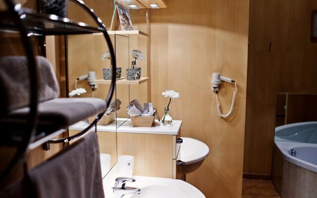 B&B Au Clair Obscur