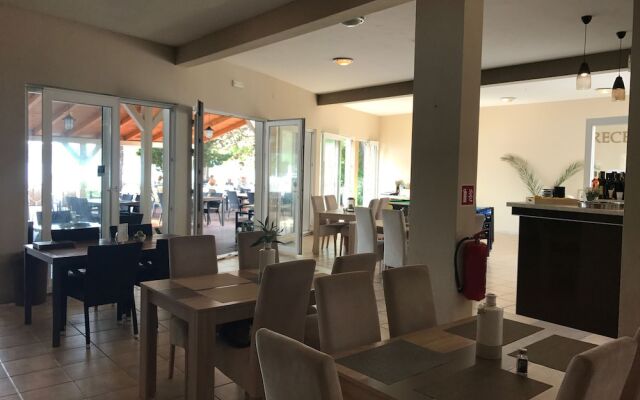 Illyrian Resort