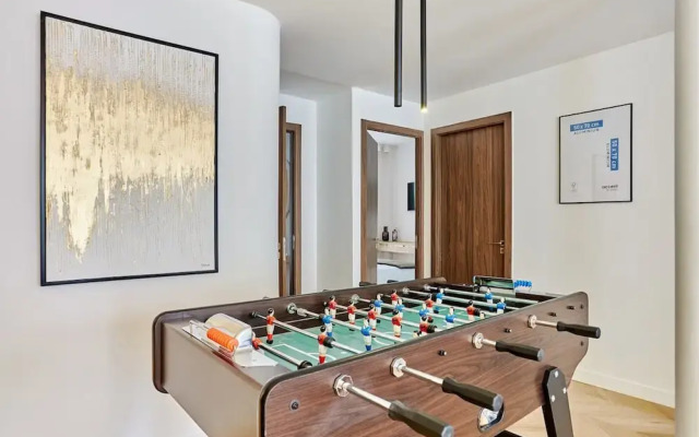 Exceptional 3 Bedrooms Apartment Heart of Paris