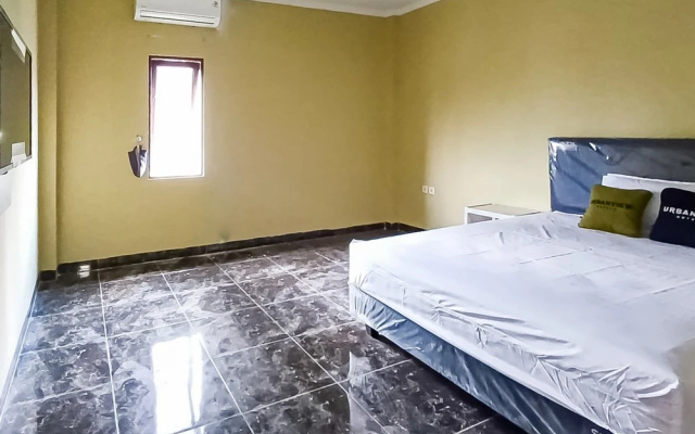 Urbanview Hotel Lamin Palangkaraya by RedDoorz – Guest Rooms – Palangkaraya