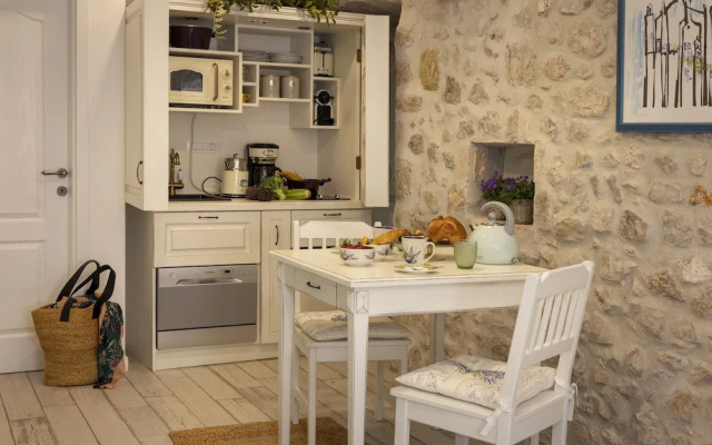 House STAYEVA 11