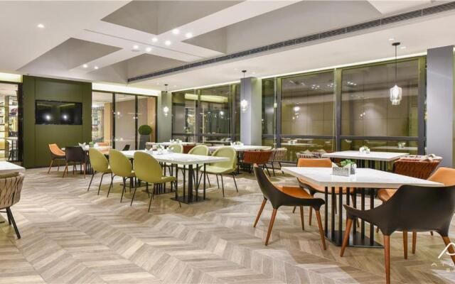 Atour Hotel Jinma Road Development Zone Dalian