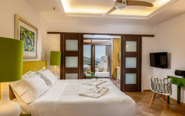 Salvator Villas & Spa Hotel