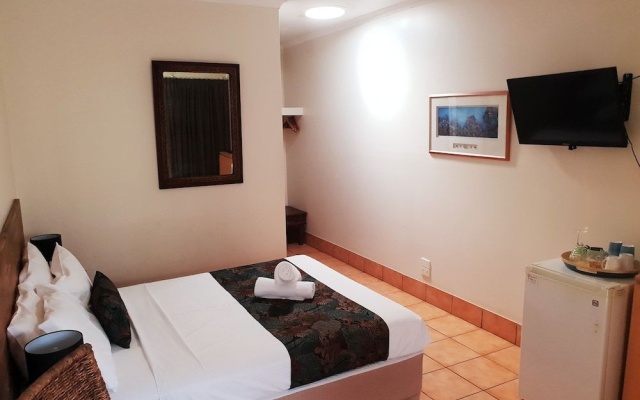 Rainforest Motel, Mission Beach – Guest Rooms – Mission Beach