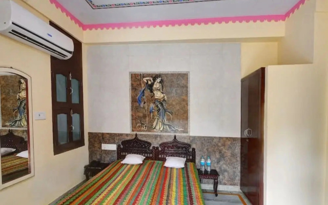 Hotel Raman Palace
