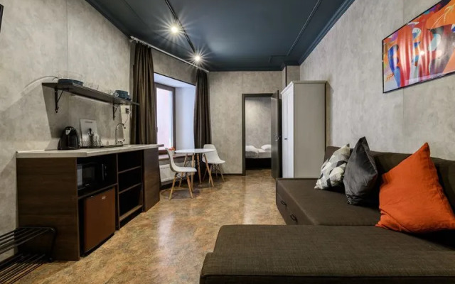 Питер Пэлас на Лиговском пр-те, д. 141