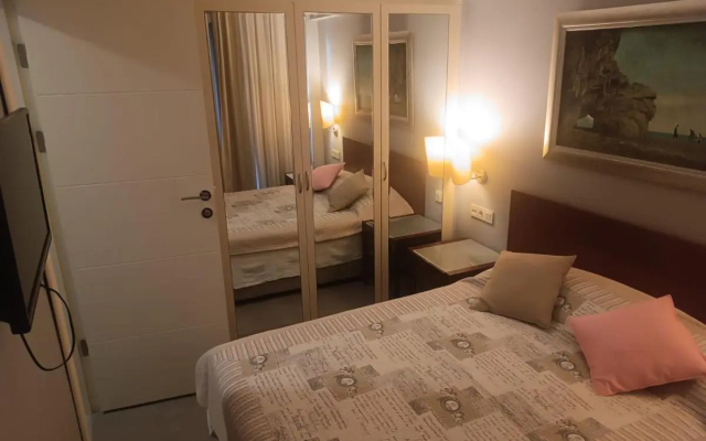 Summer Otel