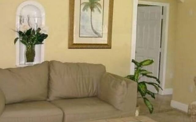 Florint Pool Homes