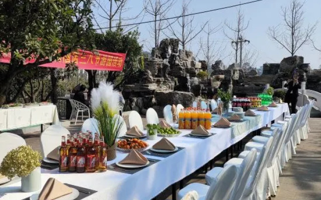 Yuhotel Kunming Northeast