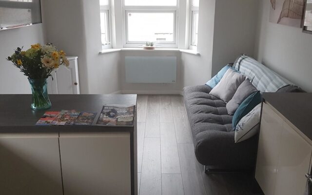 Lovely 1 Bed Flat in the Heart of Paignton