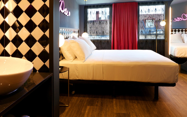Axel Hotel Madrid – Adults Only