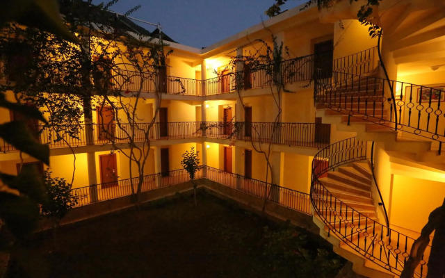 Mavruka Hotel
