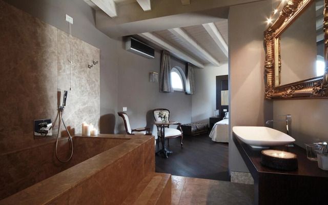 Villa Teodora in Toscolano-maderno