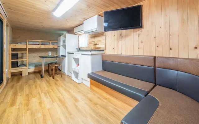 Chuncheon Free People's Caravan Pension