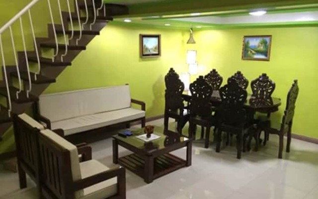 Asistin Transient House