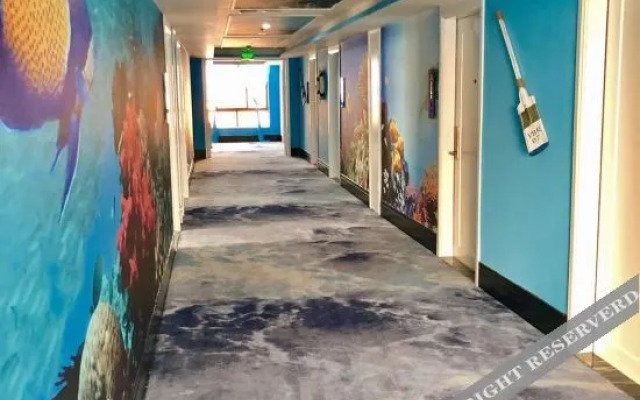 V8gaohua Business Hotel