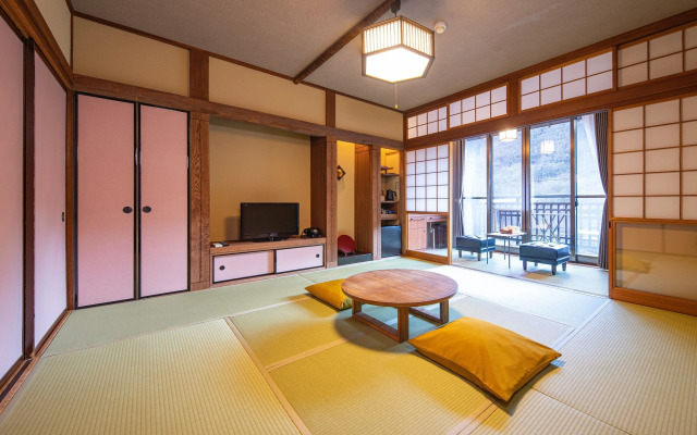 Shima Onsen Kashiwaya Ryokan