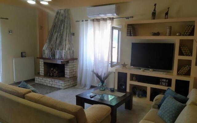 Summer Village House Popi