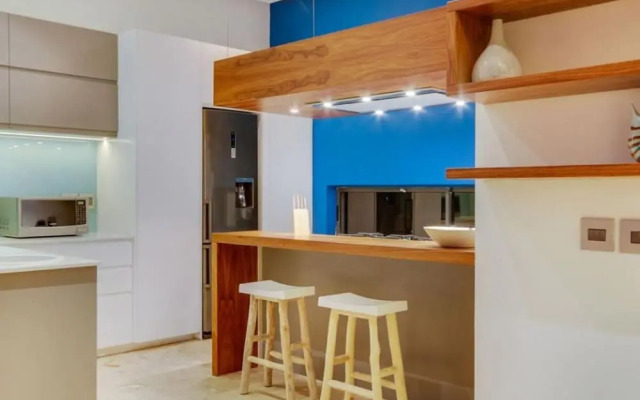 Harrier Place - Four Bedroom Villa, Sleeps 8