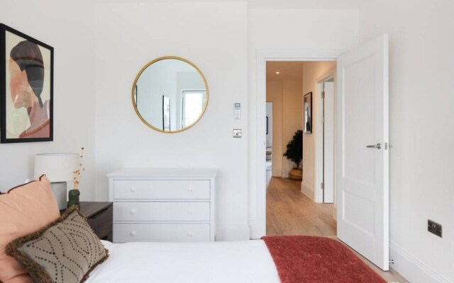 The Wembley Park Retreat - Modern 2bdr Flat With Balcony
