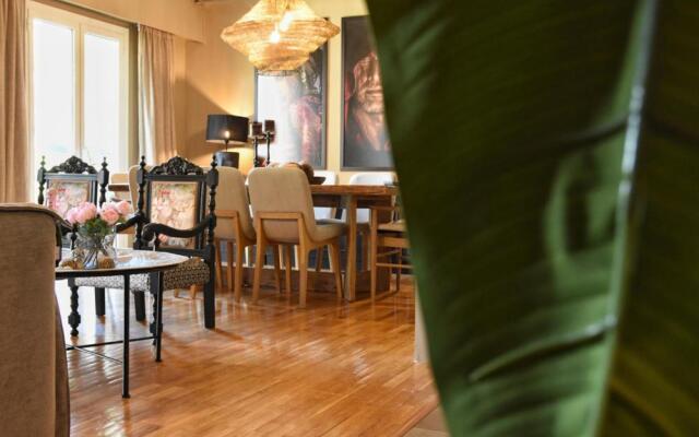 Luxury Apartment In The City Center