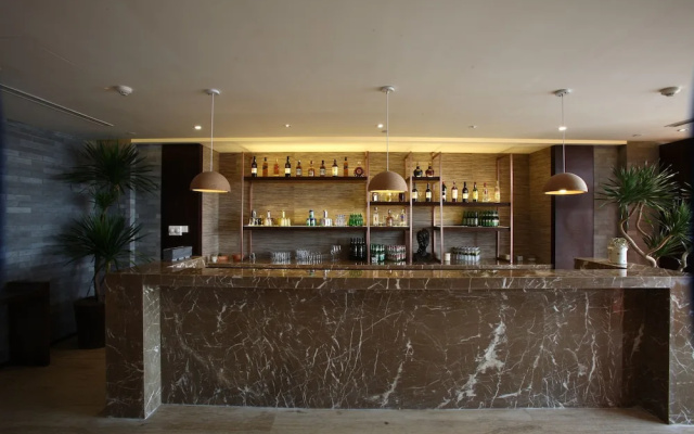 Mangrovetree Resort World  - Yelin