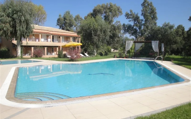 Tellis Holiday Rooms