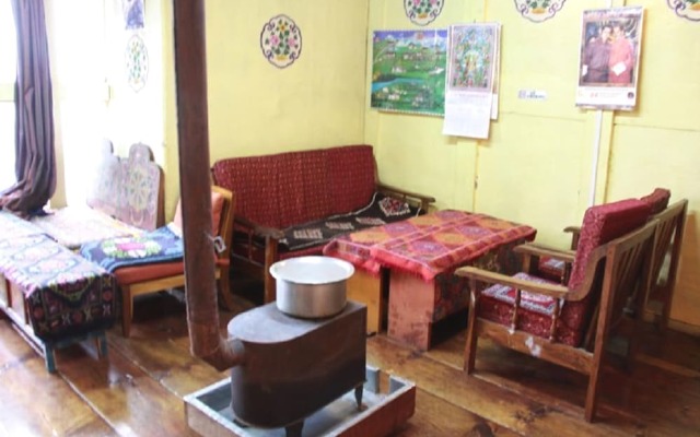 Thegchen Phodrang Lodge