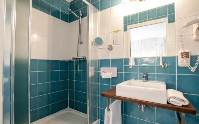 Brit Hotel Des Halles