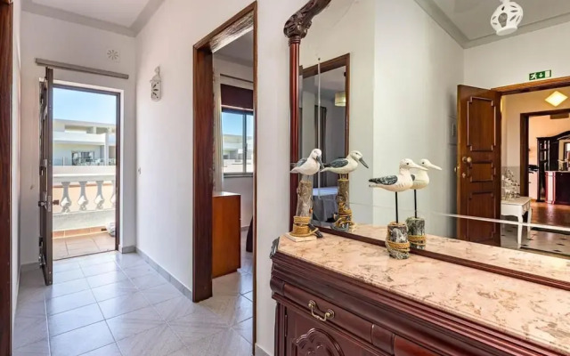 New Sunset Haven in Gale-2br With Big Terrace