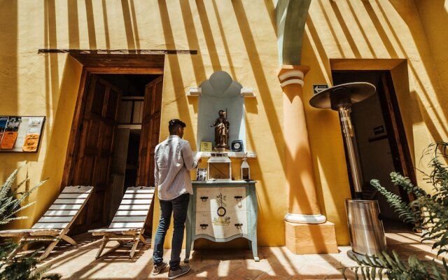 Snail Bed and Breakfast - Hostel - Adults only