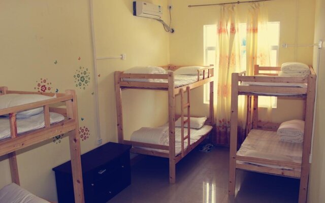 726 Youth Hostel