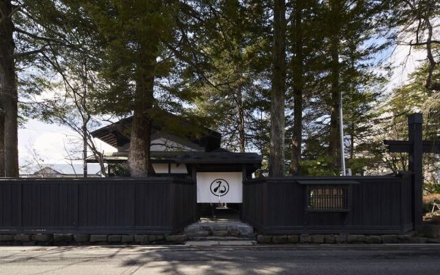 Wanoi KakunodateA Nishinomiyake Bushigura