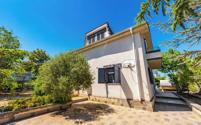 The Antique Villa Seaside