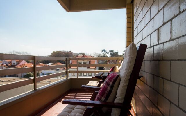 Liiiving in Porto - Foz Shore Apartments