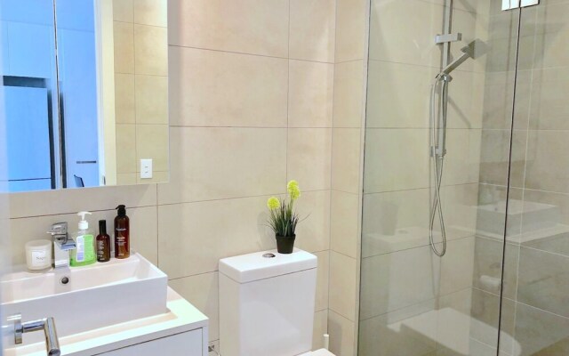 Pride Benleigh Apartment with Garden