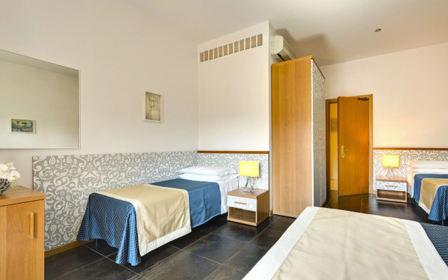 Hotel Marcantonio Rome
