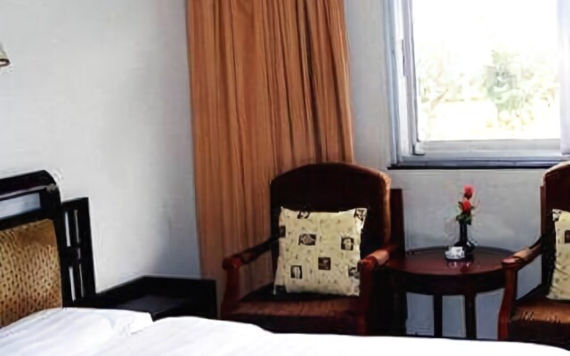 Huadao Holiday Hotel