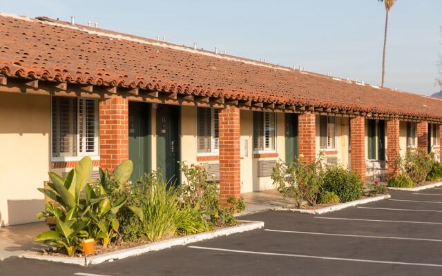 Wine Valley Lodge
