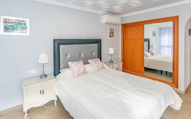 Cruz del Monte in C Mpeta