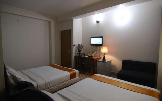 Hotel Holiday Xpress