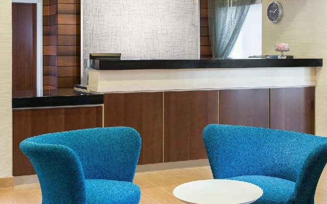 Fairfield Inn & Suites Findlay