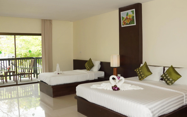 Palm Galleria Resort