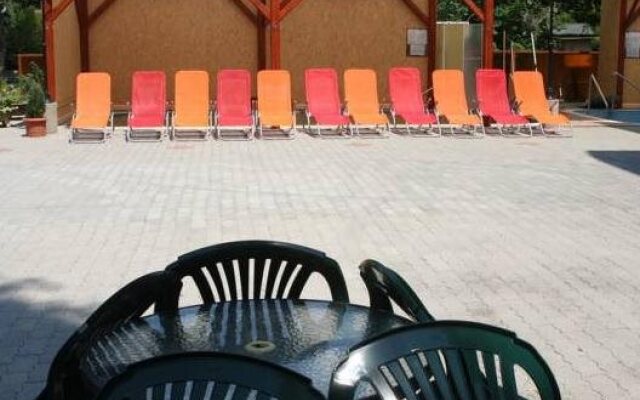 Hotel Hajnal