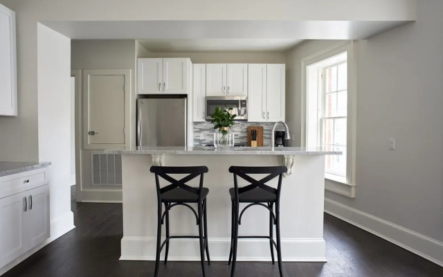 Magazine Street Deluxe Suites by Sonder