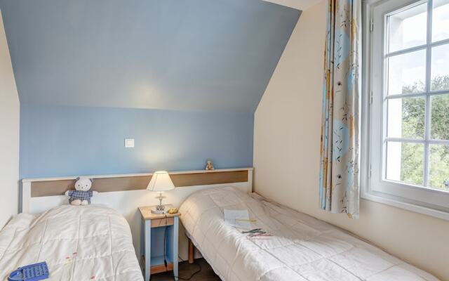 Comfortable House With Dishwasher, Located in Nature Reserve