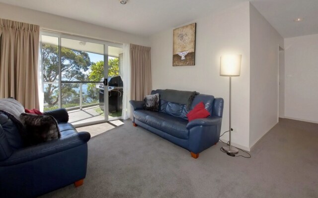 Thurlow Avenue 28, 'Ripple Cove'