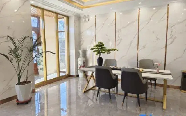 Xinglongdu Hotel