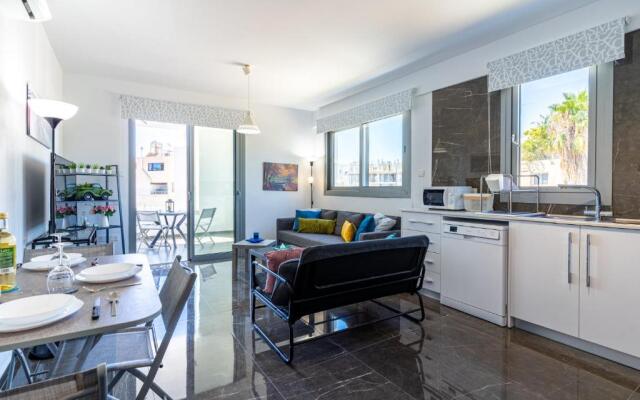 Kmeidos 1-Bedroom Apartment in Larnaca