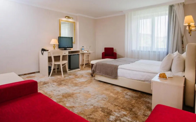 Kyivska Russ Hotel